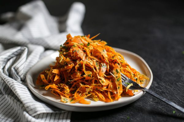 Why is carrot salad with raisins a great choice Why is carrot salad with raisins a great choice