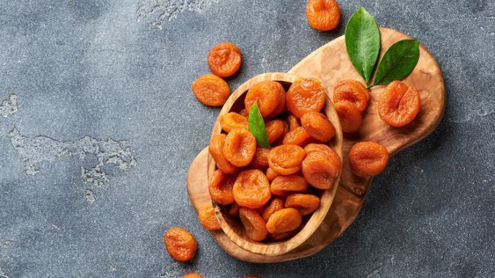 Benefits of dried apricots for heart health