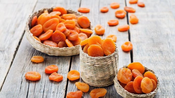 Benefits of dried apricots for body health