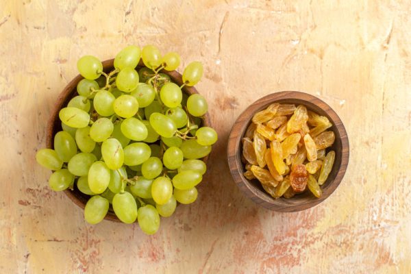 remarkable benefits of raisins for your skin