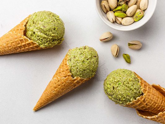How to Make Pistachio Cream with Honey Milk