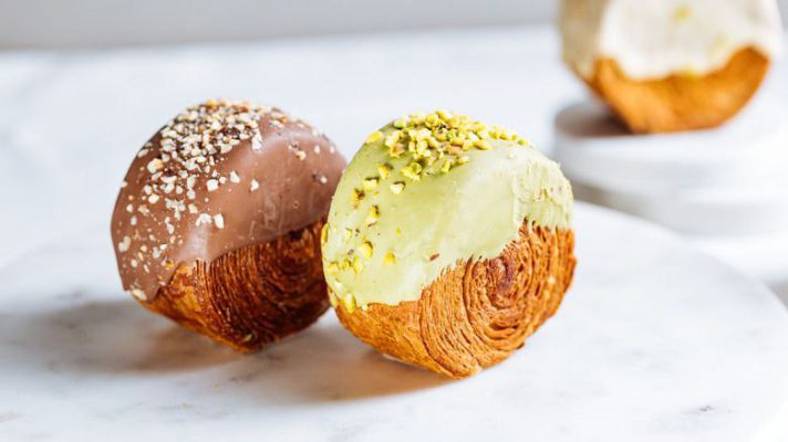 Pistachio Cream in Modern and Elegant Desserts Pistachio Cream in Modern and Elegant Desserts