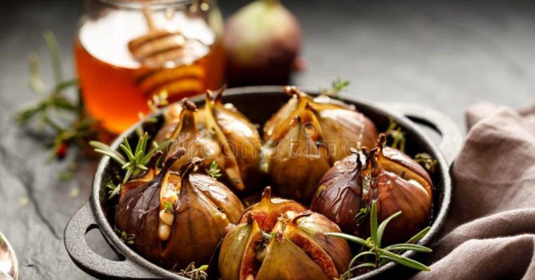Stuffed green figs Stuffed green figs