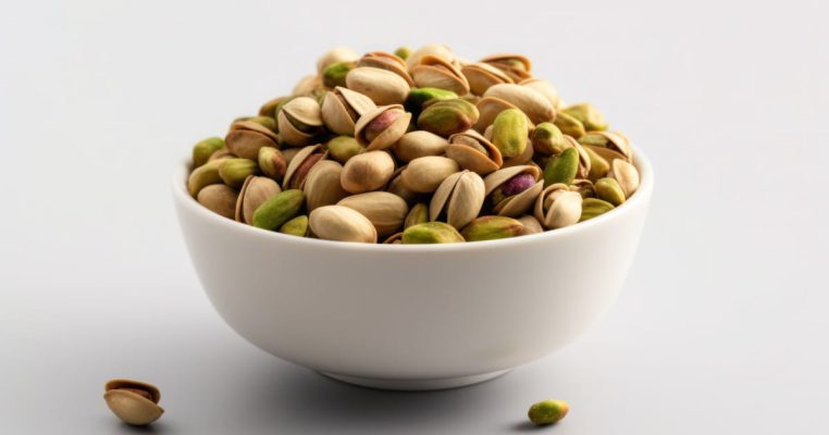 A bowl full of pistachios pure