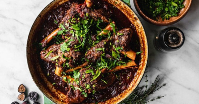 Stew Lamb and Fig Leaves Stew Lamb and Fig Leaves