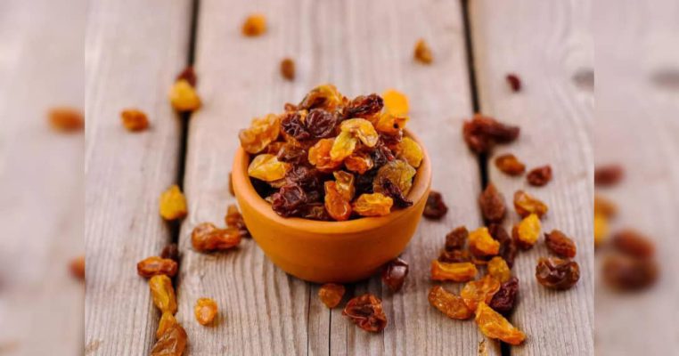 Little bites of sunshine — kismis that nourish and delight, straight from nature. Little bites of sunshine — kismis that nourish and delight, straight from nature.