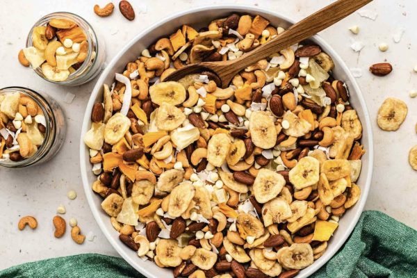 nuts and dried fruits