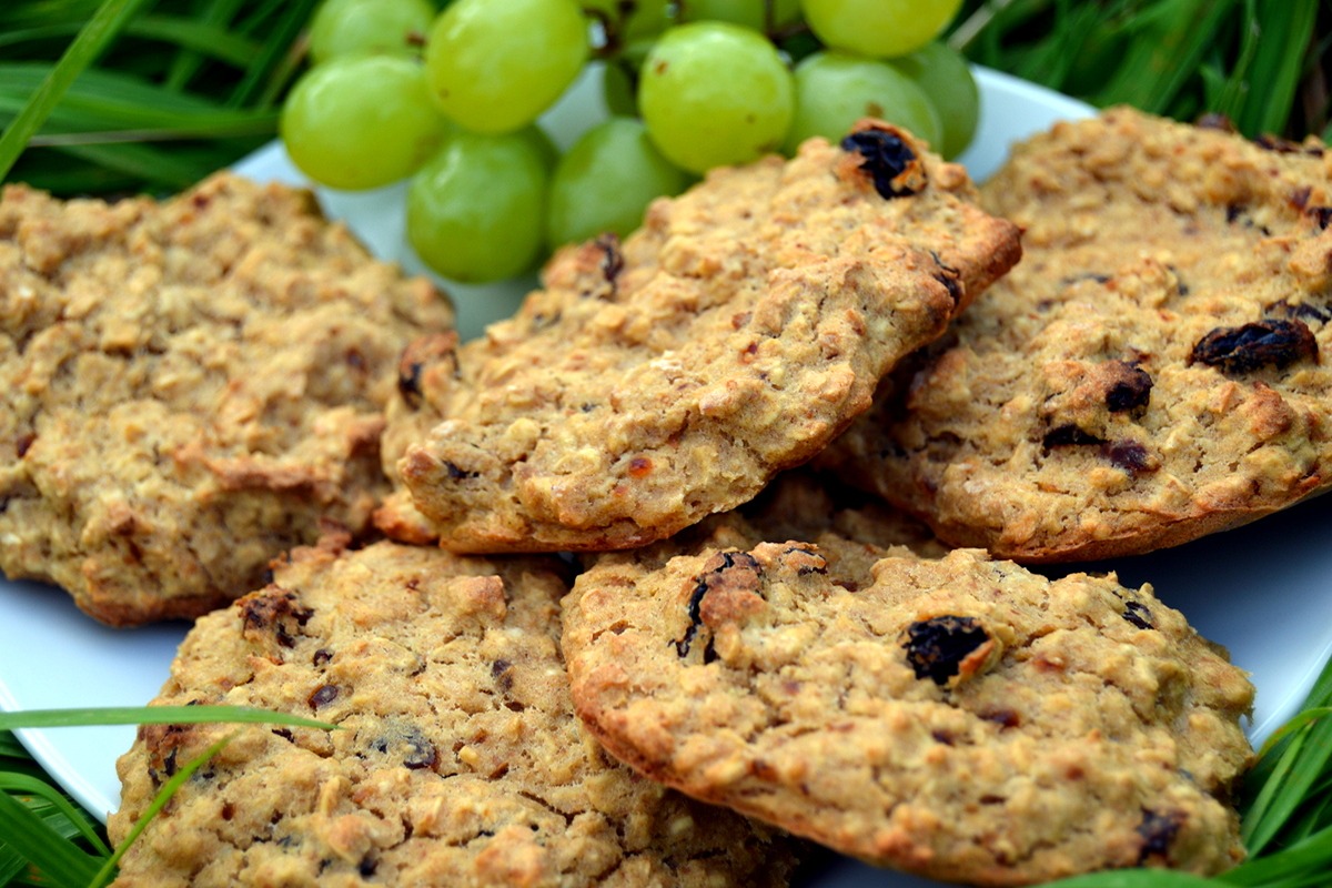 Oat and Raisin Cookie Recipe