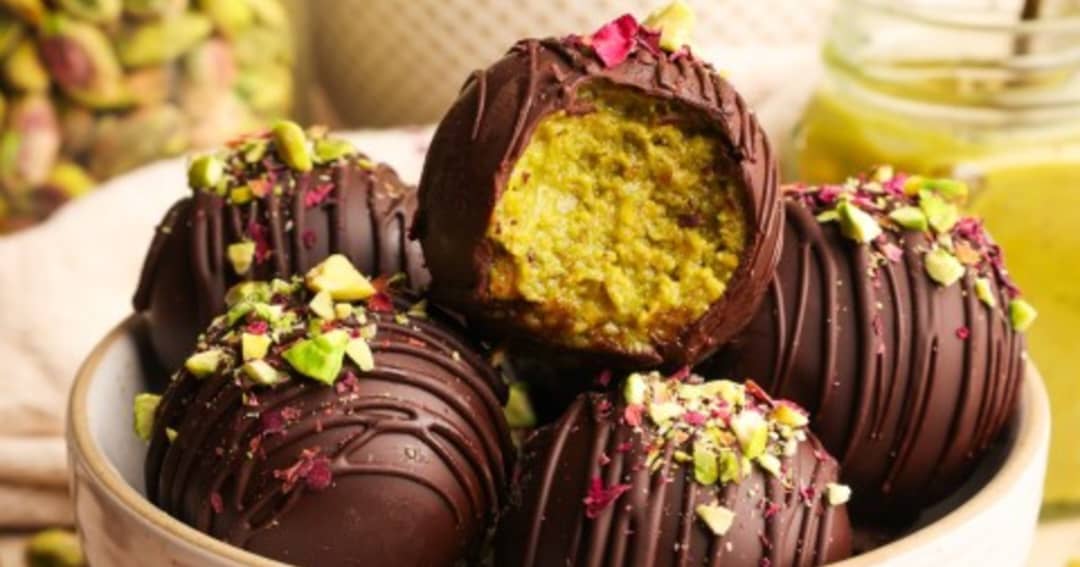Pistachio chocolate truffles recipe