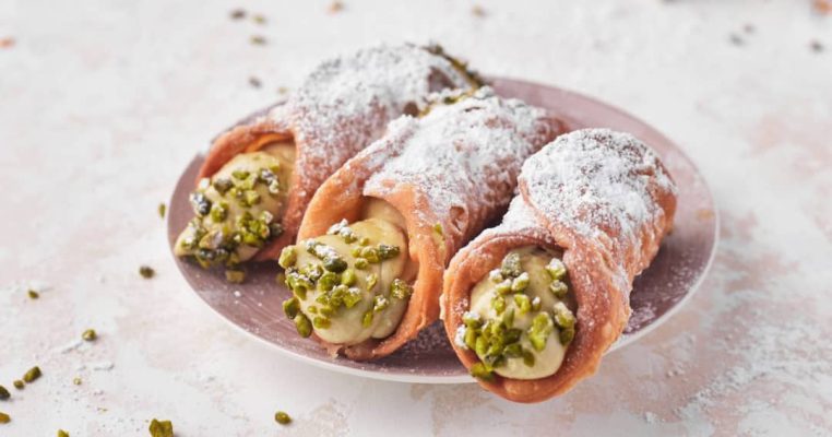 Delight in every bite of this luscious pistachio cannoli – sweet, nutty, and irresistible!