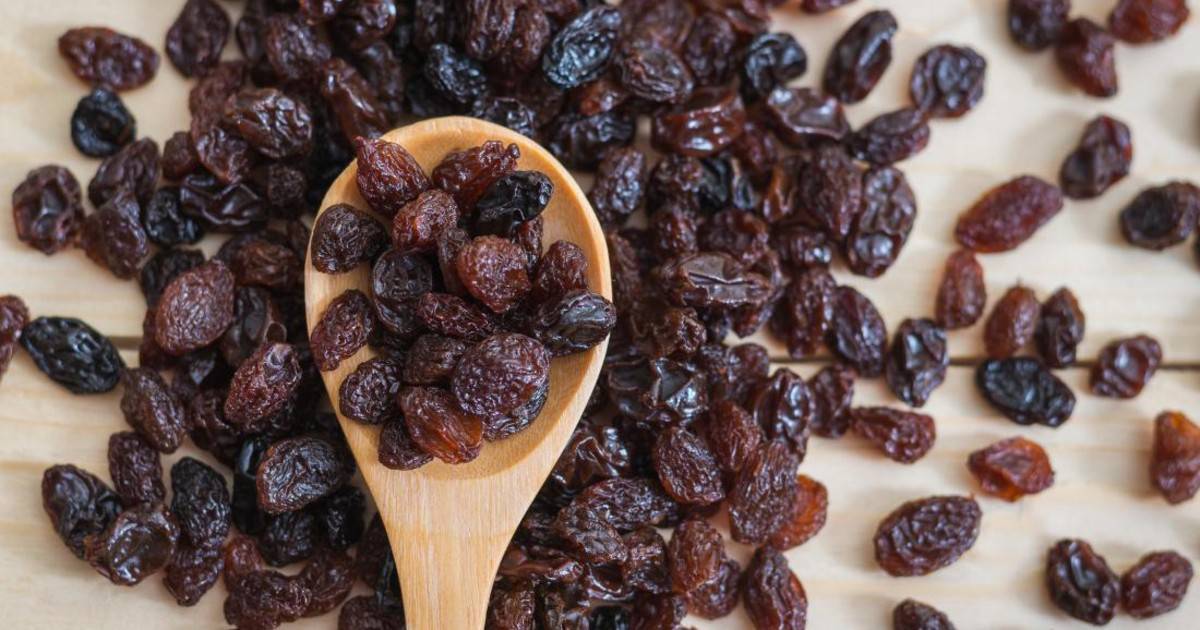 importing raisins 